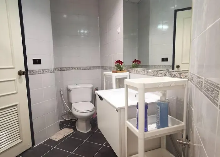 Cozy 1br Walk To Bts And Airport Rail Link Close To Malls G7 Appartement