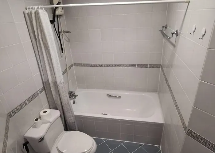 Cozy 1br Walk To Bts And Airport Rail Link Close To Malls G7