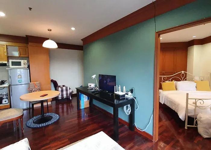 Cozy 1br Walk To Bts And Airport Rail Link Close To Malls G7 Appartement