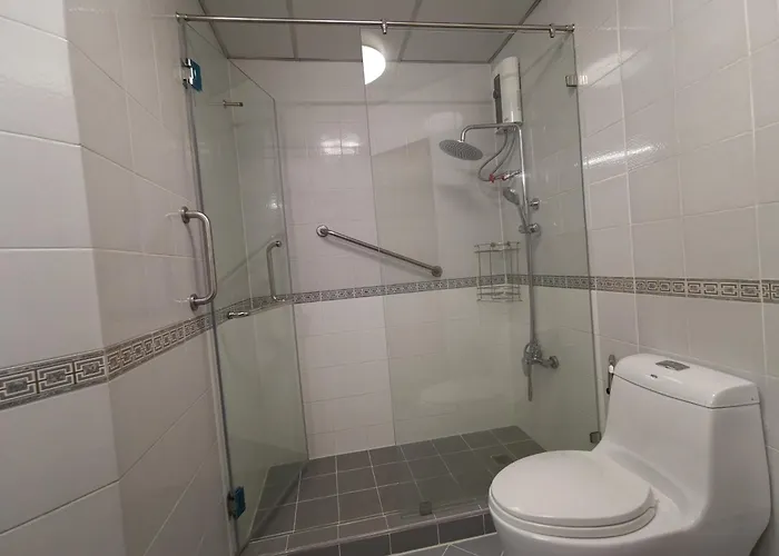 Cozy 1br Walk To Bts And Airport Rail Link Close To Malls G7