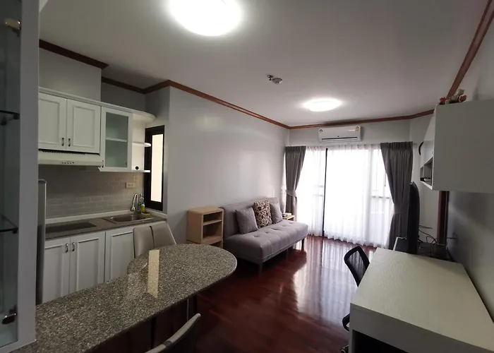 Appartement Cozy 1br Walk To Bts And Airport Rail Link Close To Malls G7