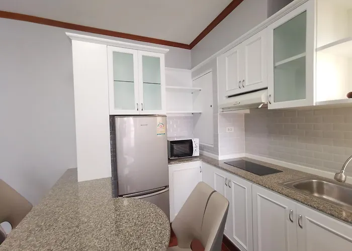 Cozy 1br Walk To Bts And Airport Rail Link Close To Malls G7 Appartement