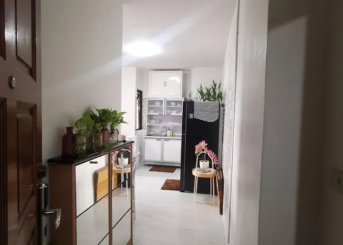 Cozy 1br Walk To Bts And Airport Rail Link Close To Malls G7