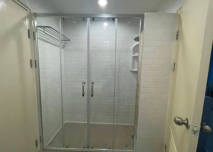 Cozy 1br Walk To Bts And Airport Rail Link Close To Malls G7